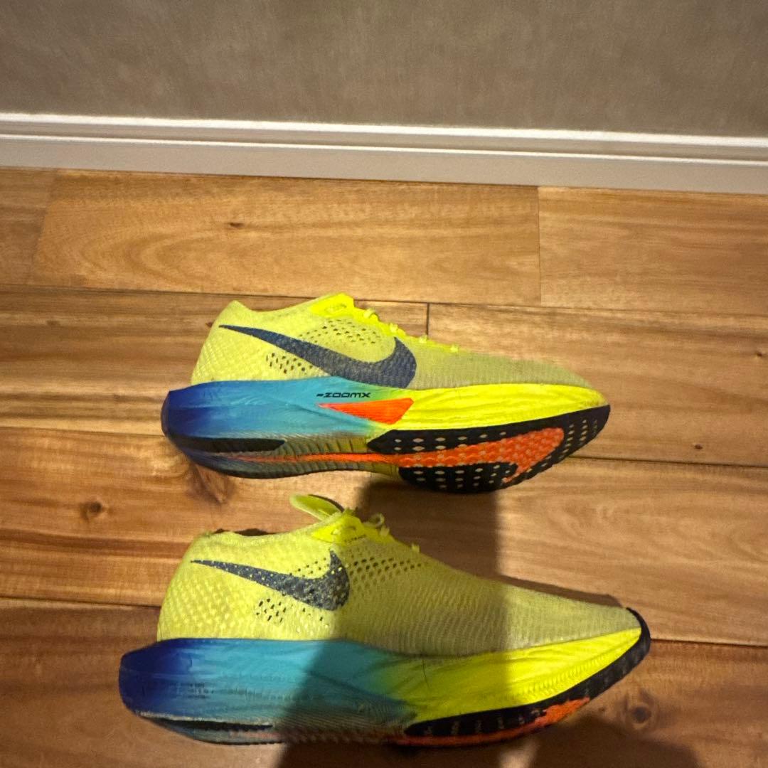 ま*ー様 ZoomX Vaporfly NEXT% 3 28cm