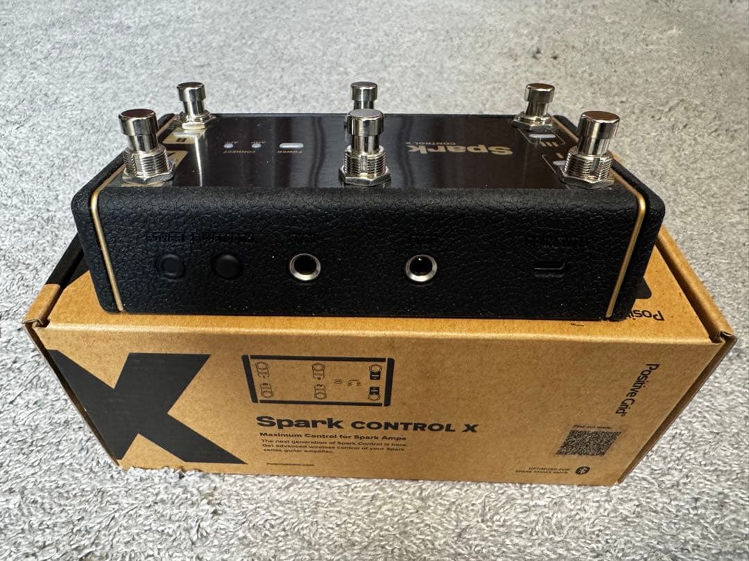 ギター Positive Grid Spark Control X