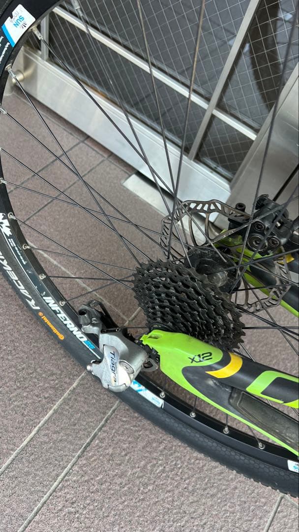 キャノンデール　Trigger カーボン　27.5 lefty