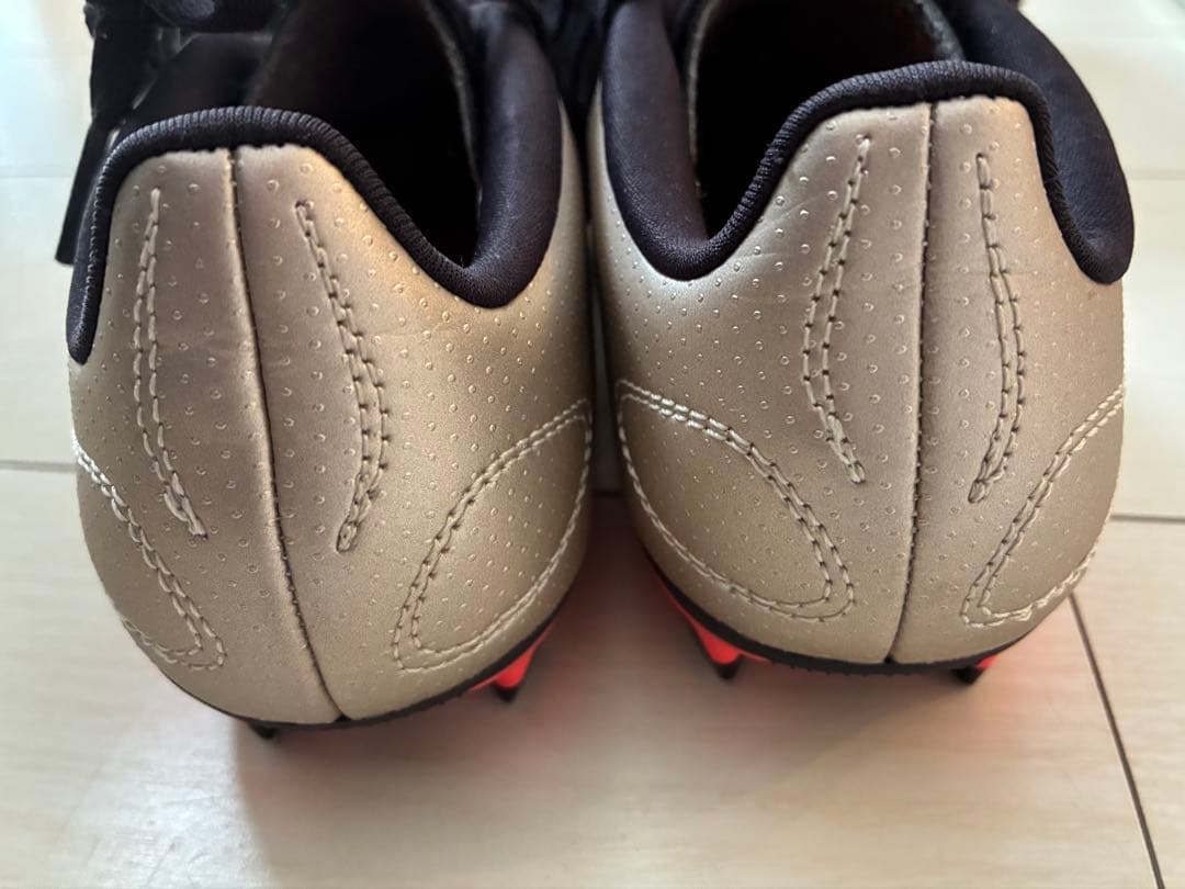 adidas アディダス　プレデター　サッカー　スパイク　19㎝　ジュニア