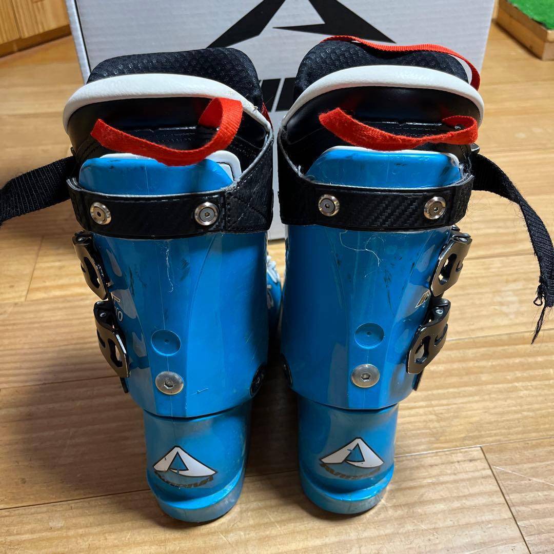 アビリーバ　aviriva hornet s100 スキーブーツ
