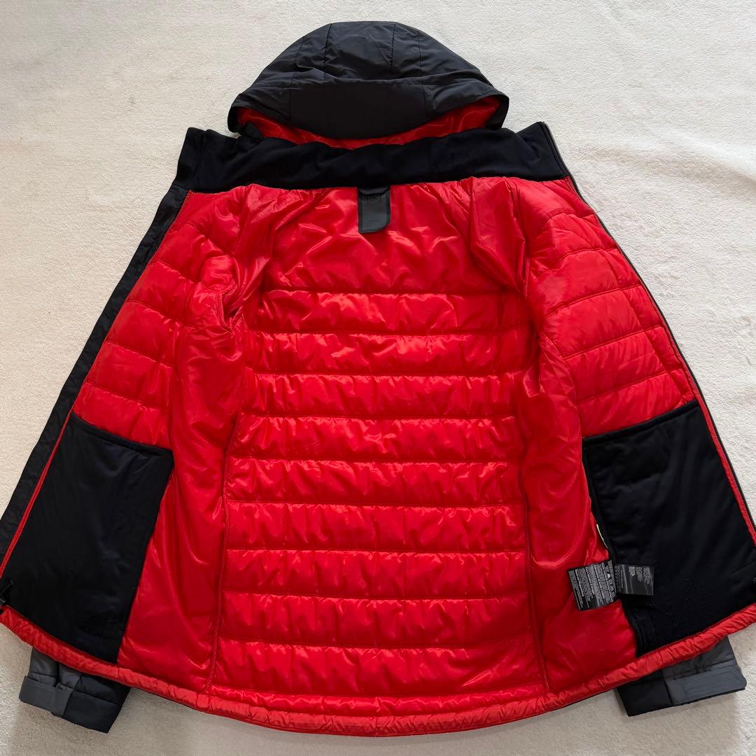バートン M AK NH INSULATOR GORE-TEX Mサイズ