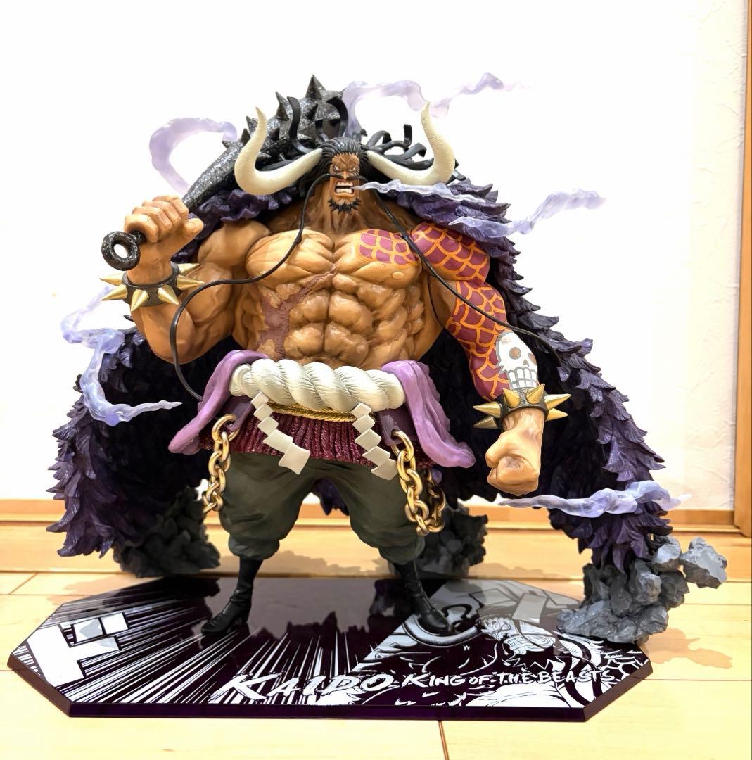 ワンピース　フィギュアーツzero カイドウ　フィギュア輸送箱付