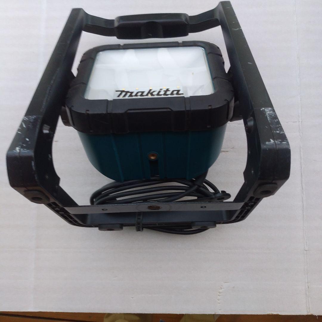 Makita　 LEDライト　ML805 AC電源 充電式14.4/18V