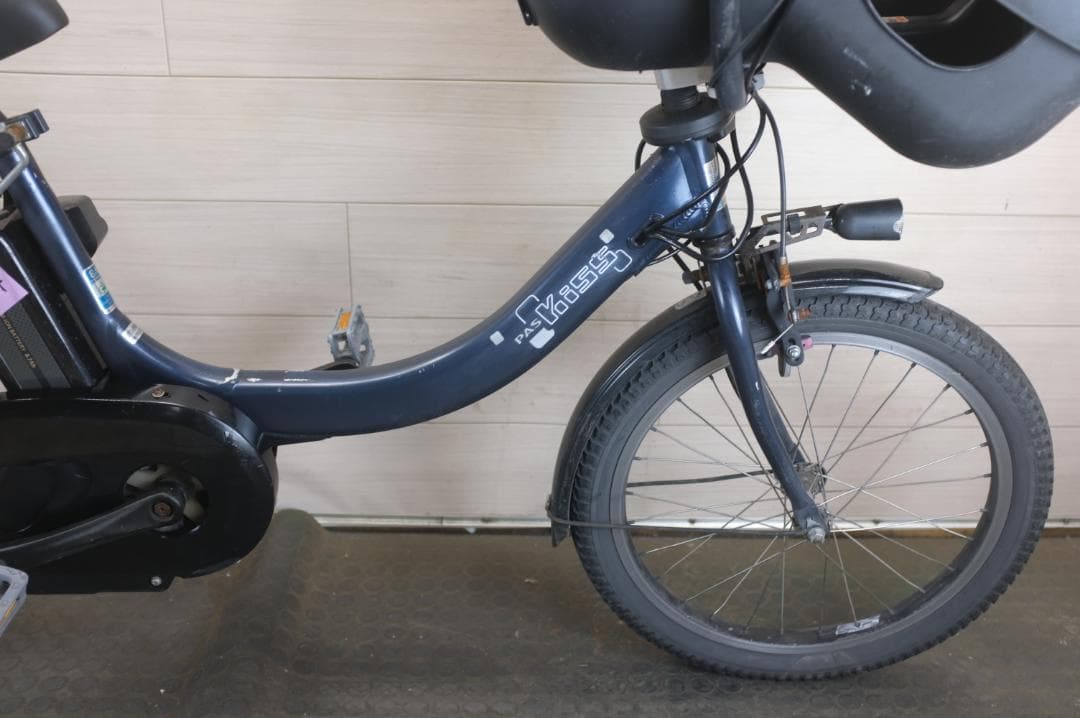 電動自転車ヤマハPAS　KISS　20インチ3段　8.7Ah（4点灯）充電器あり