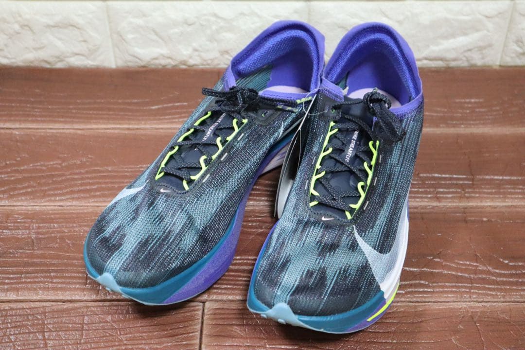 新品 27.5㎝　ナイキ NIKE ズームX ストリークフライ 2 ランニング