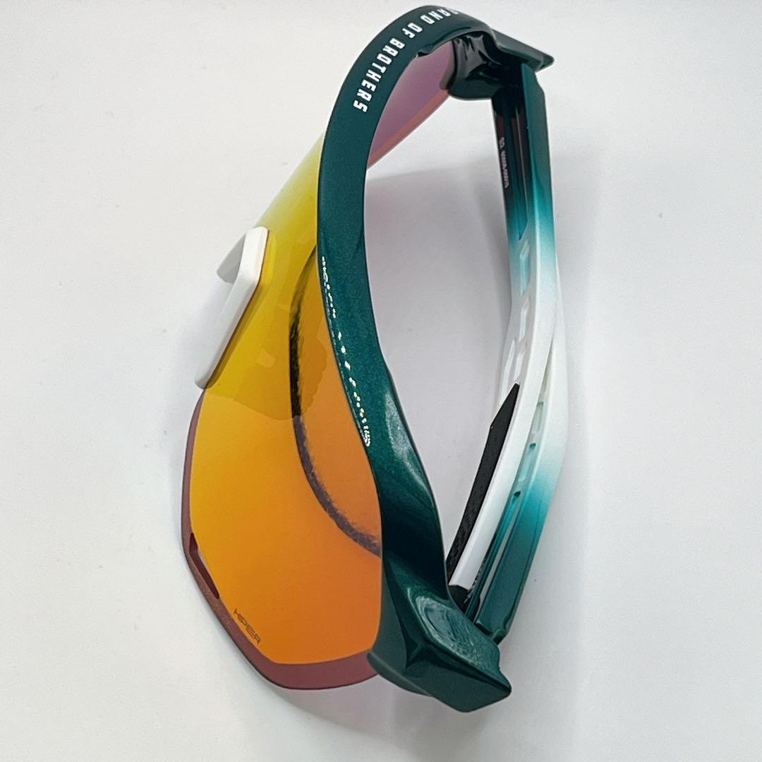 美品　100% BORA スポーツサングラス ケース付き