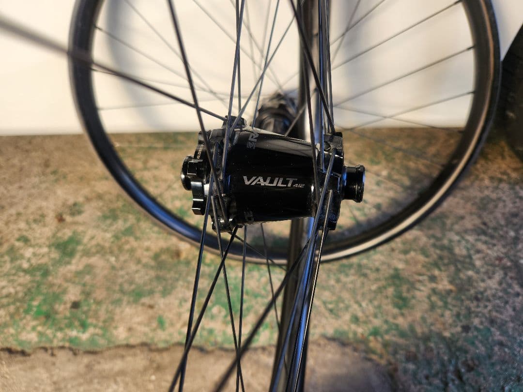 RACE FACE VAULT カーボンリム完組ホイール　27.5インチ