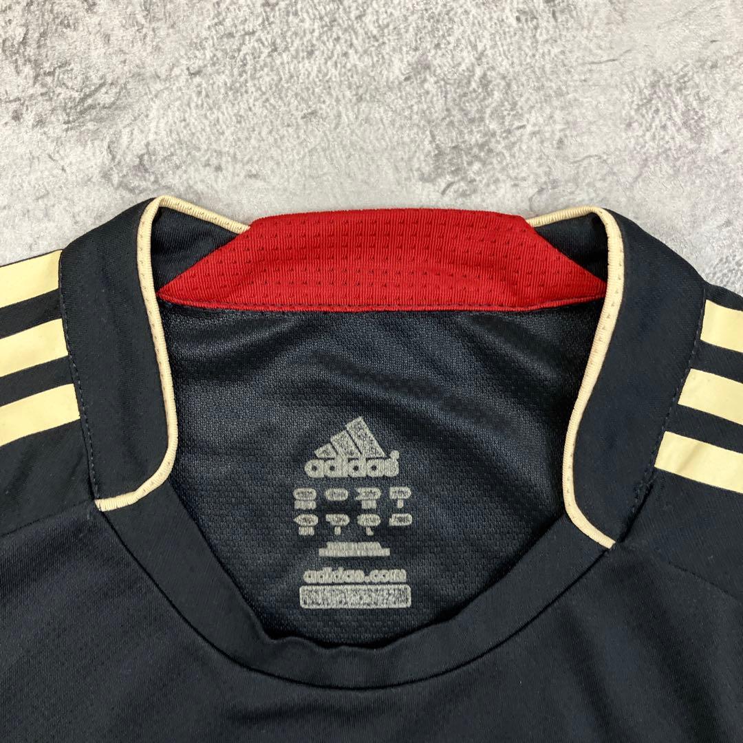adidas サッカードイツ代表 トレーニングシャツ 古着 三本線 ブラック