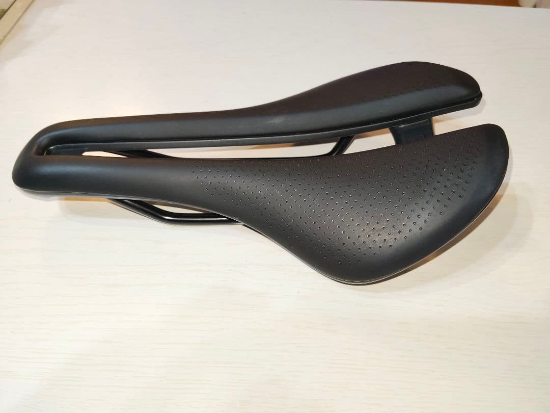 Bontrager Aeolus Elite サドル 145mm