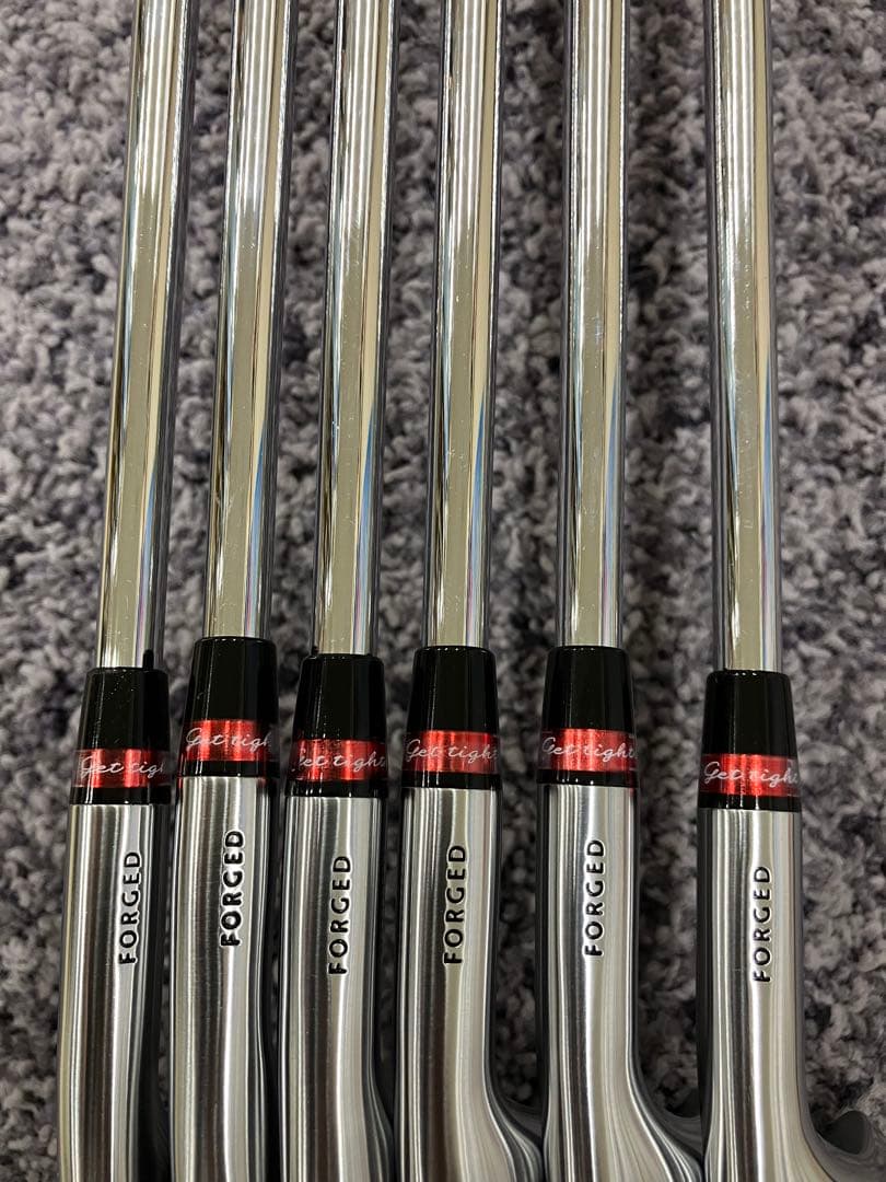 美品ミウラCB-302 ６本　5i〜PW モーダス3TOUR120 S