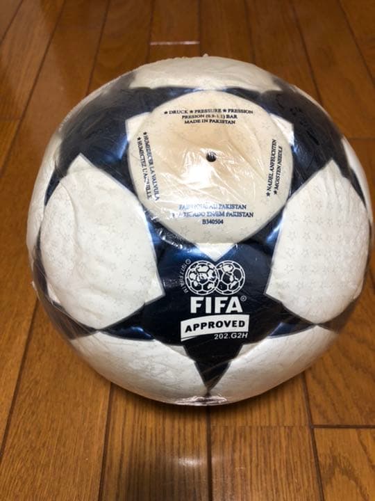 【激レア】チャンピオンズリーグ2003 フィナーレ　試合球【新品・未使用】