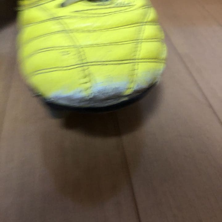 サッカースパイク ミズノ フットサルシューズ