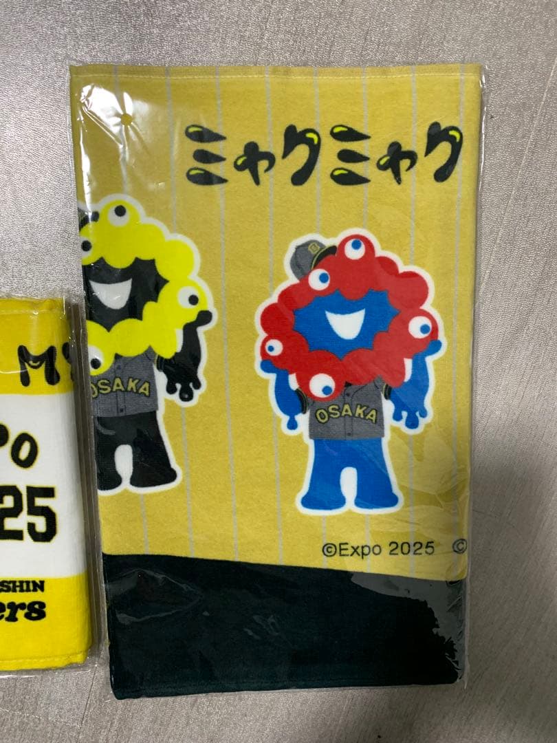 万博　EXPO 2025 阪神タイガース タオル　ミャクミャクコラボ　タイガース