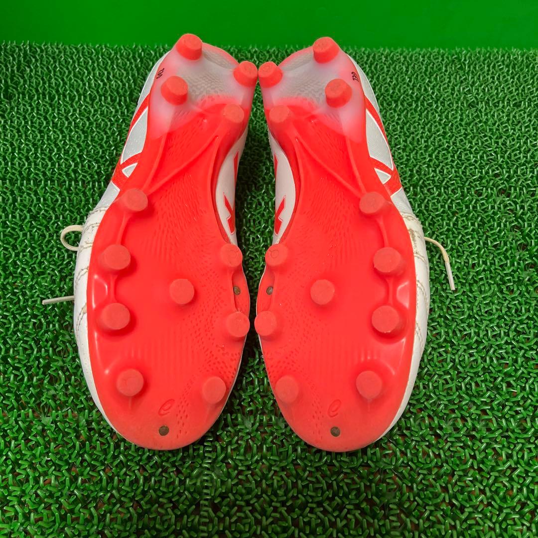アシックス サッカースパイク DS LIGHT PRO(ホワイト×レッド)