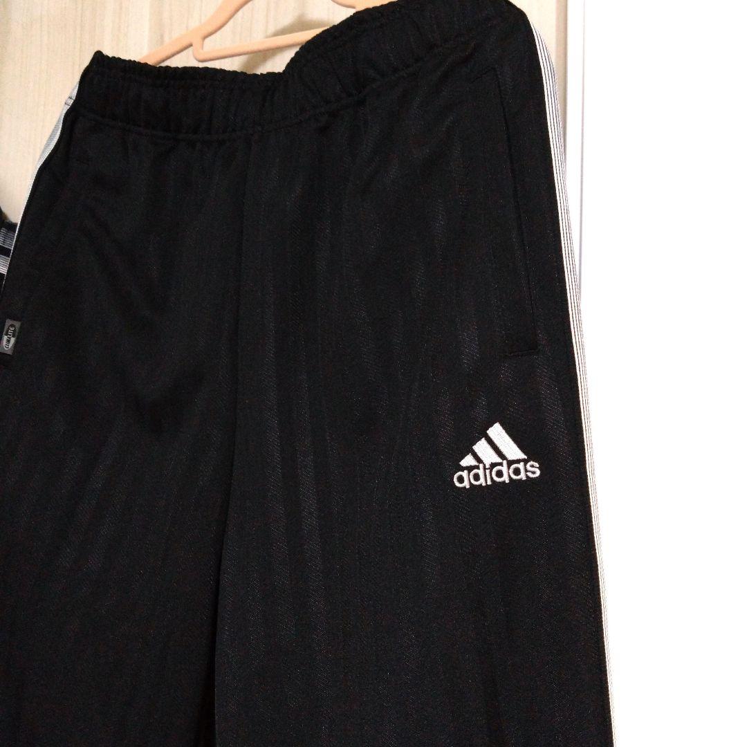 【adidas 】ブラックジャージ上下（サイズ違い）セット