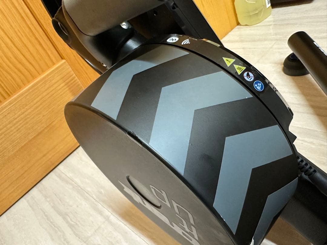 アクセサリー Wahoo KICKR V6