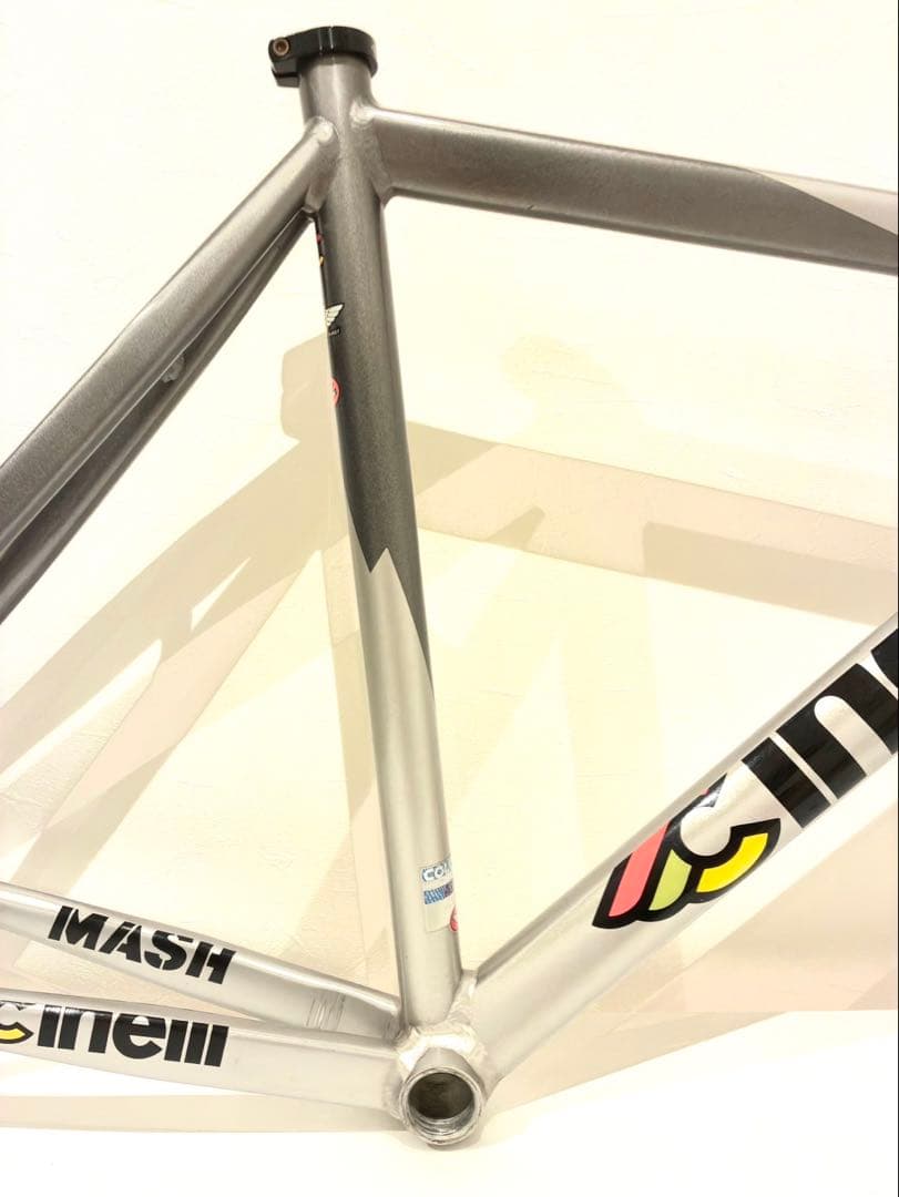 チネリ マッシュ ボルト 1.0 ＸＳピスト bluelug CT52cm