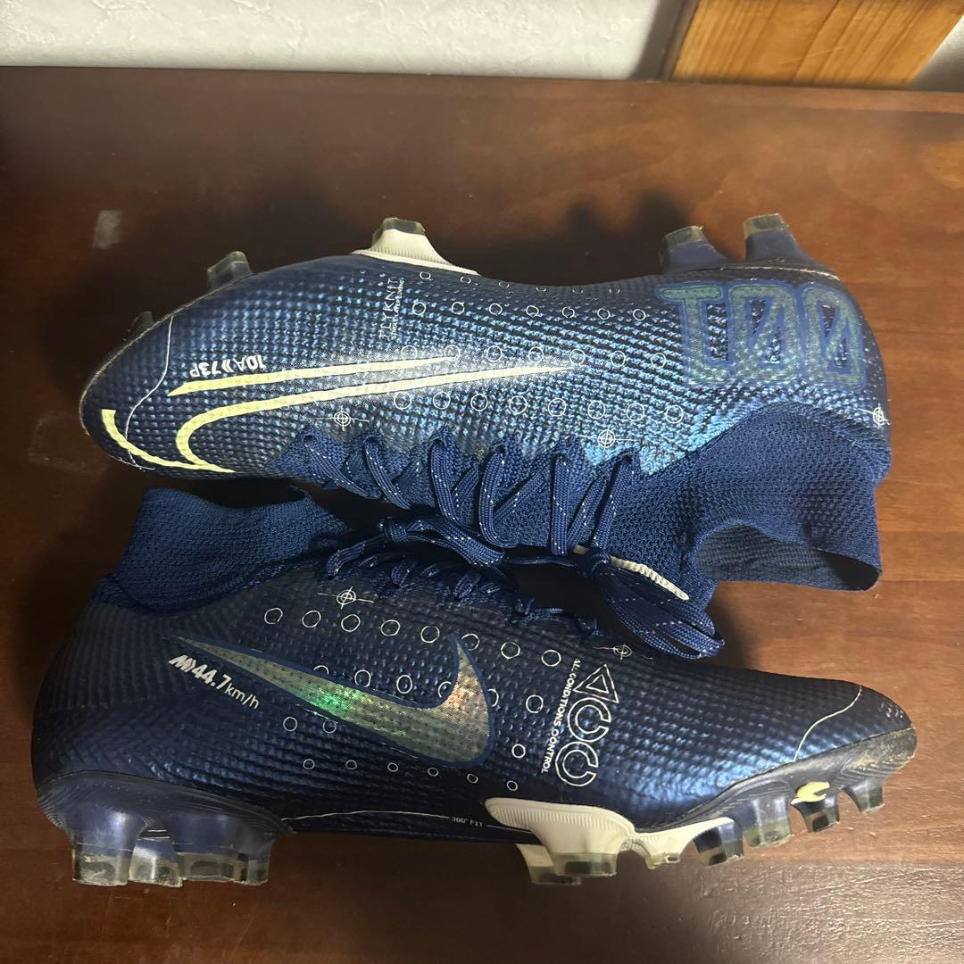 サッカースパイクNIKEスーパーフライ7エリート　MDS　FG 26