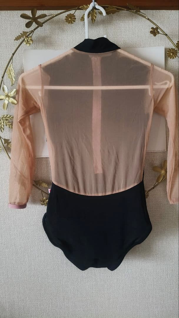 Yumiko バレエレオタード 長袖ハイネックレオタード 黒と肌色