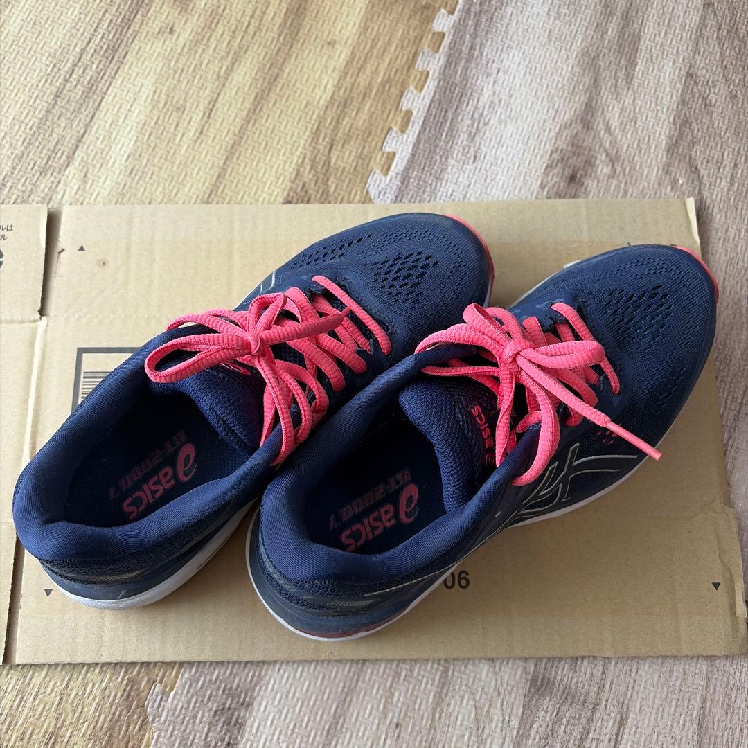 ASICS GT-2000 7 ネイビー/ピンク　ランニングシューズ