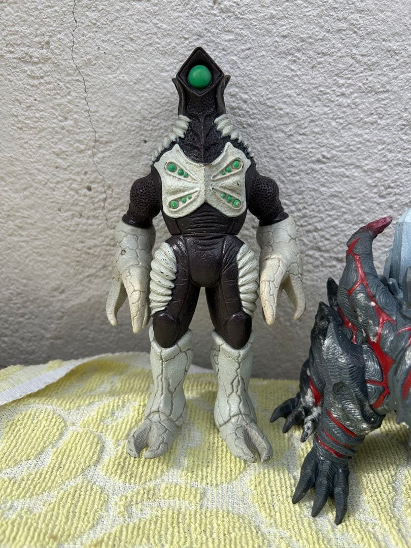 BANDAI ソフビ人形・ウルトラ怪獣・ザム星人・ウルトラマン　レトロおもちゃ
