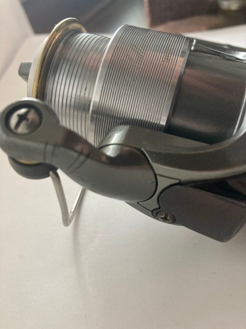 SHIMANO TWIN POWER 2500 SDH スピニングリール