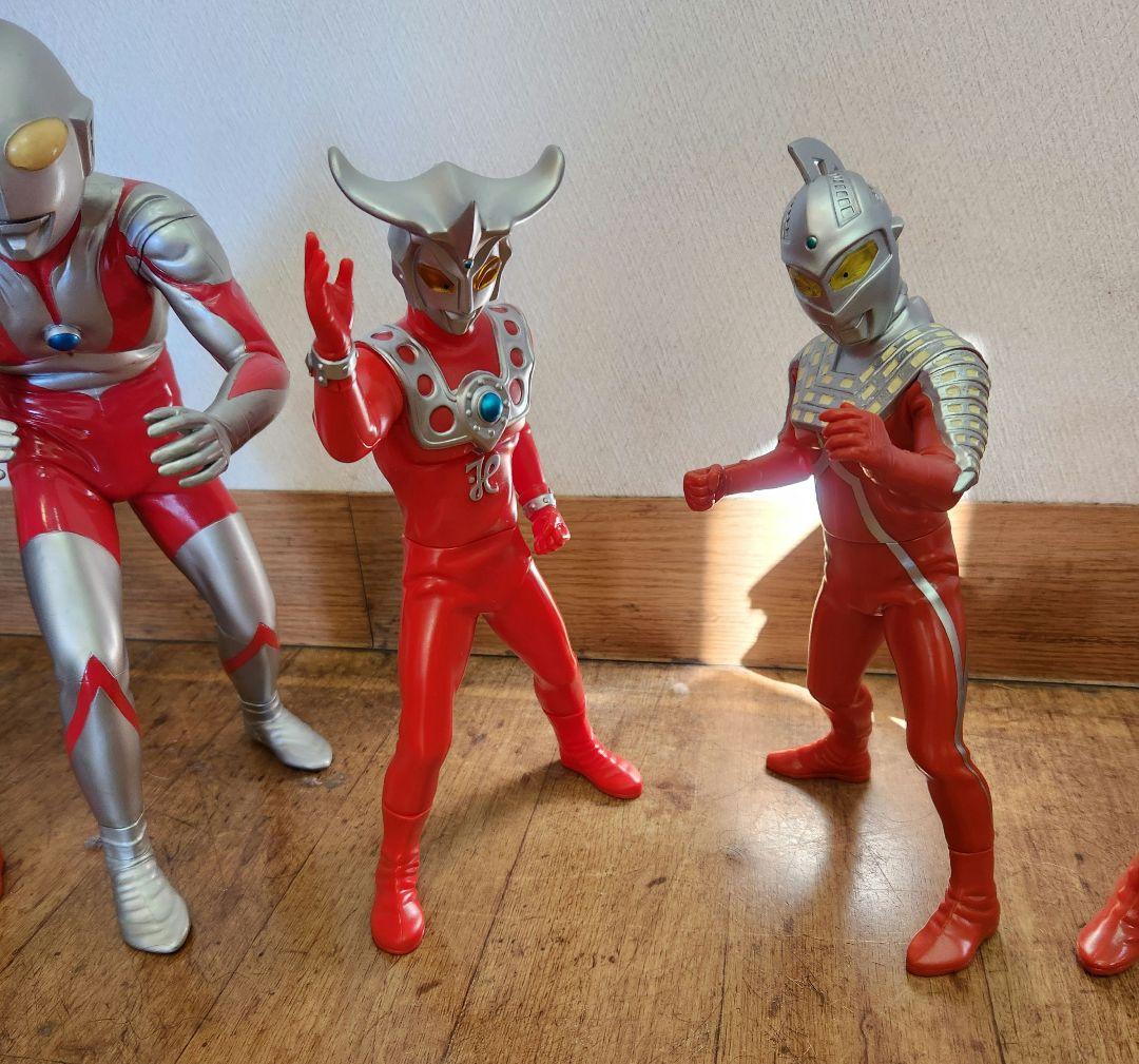 ウルトラマン　ビッグソフビフィギュア　7体セット