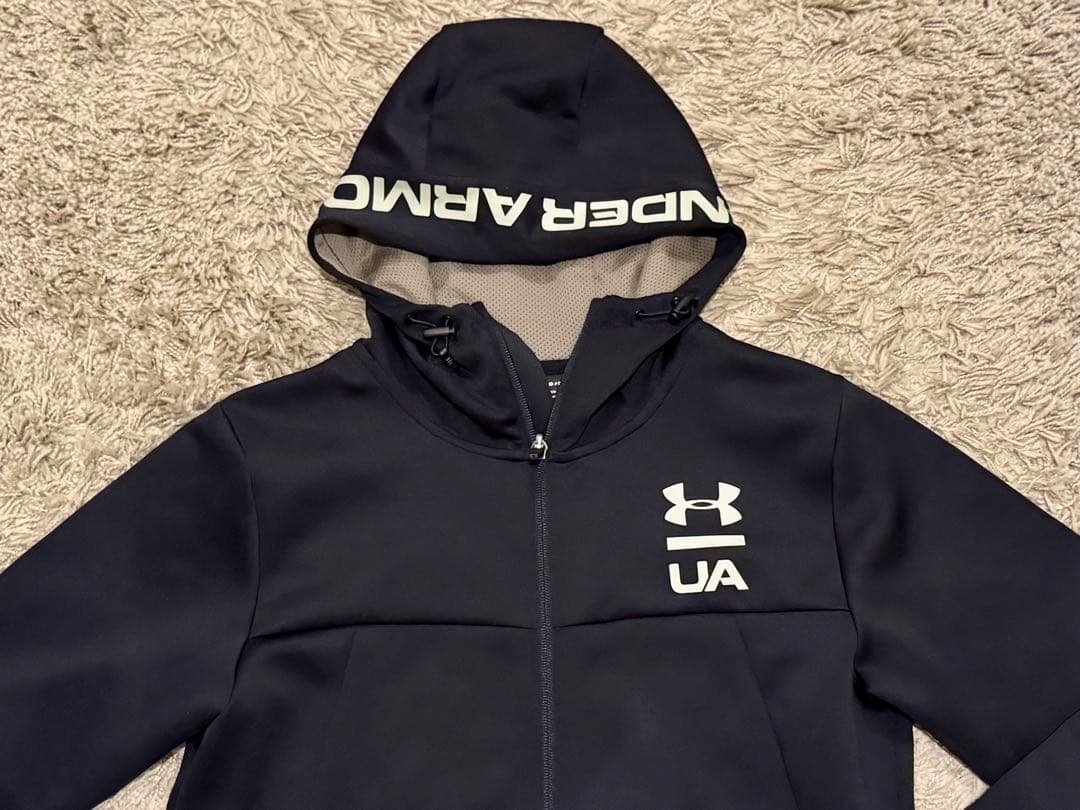 アンダーアーマー　UNDERARMOUR トラックスーツ　ジャージ　セットアップ