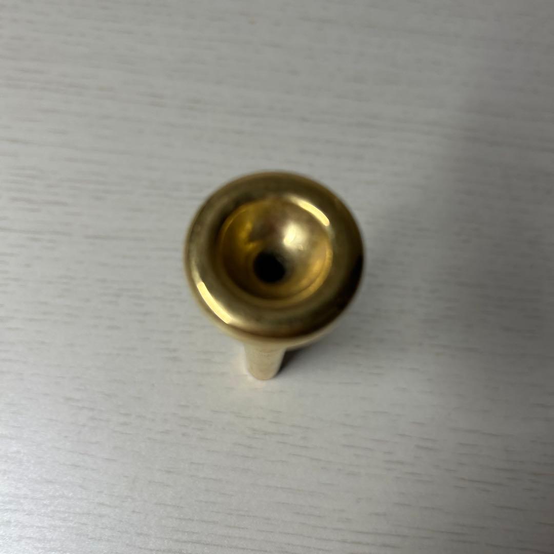 希少　Denis Wick 4X 金メッキトランペットマウスピース