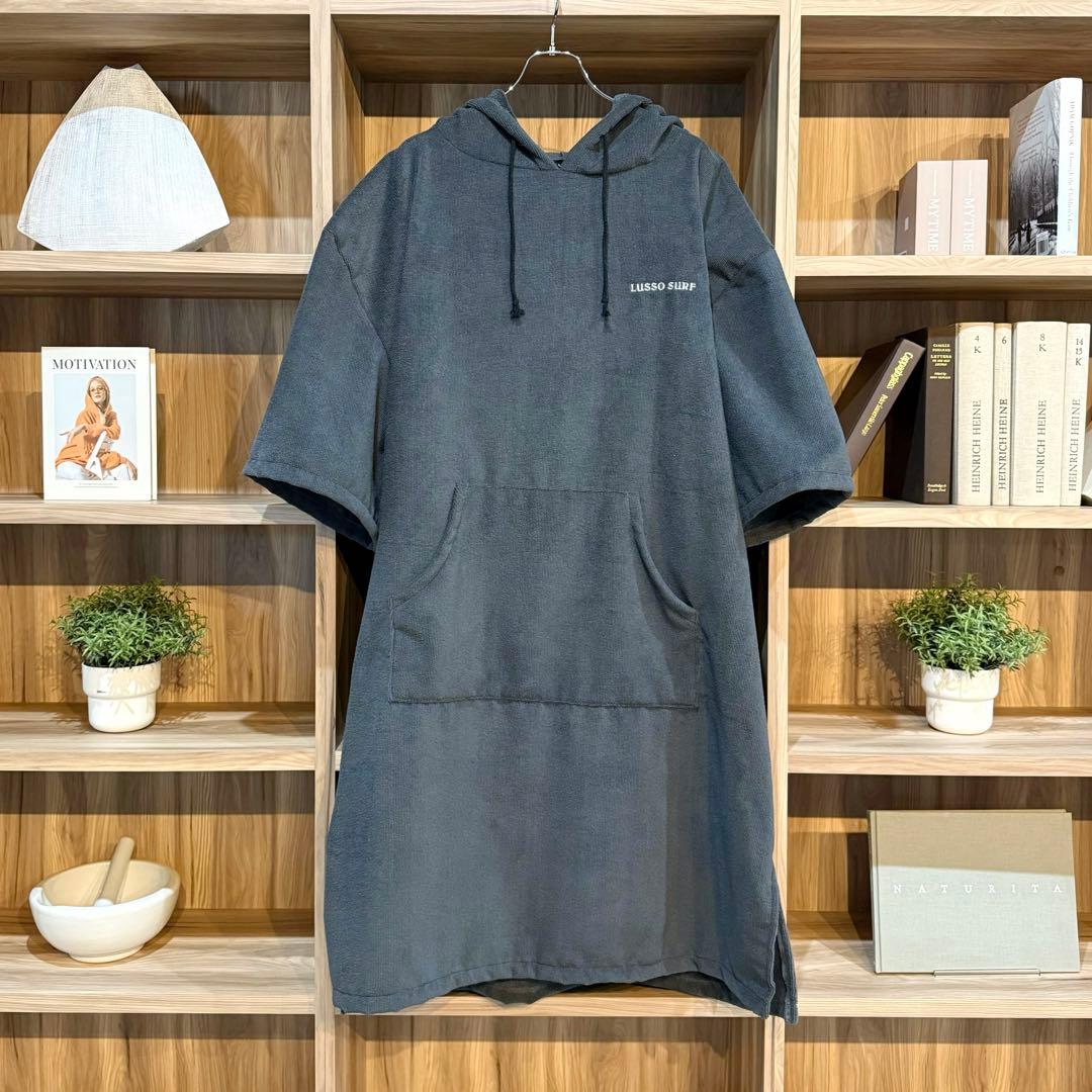 便利です！LUSSO SURF お着替えポンチョ　グレー⭐︎送料込み
