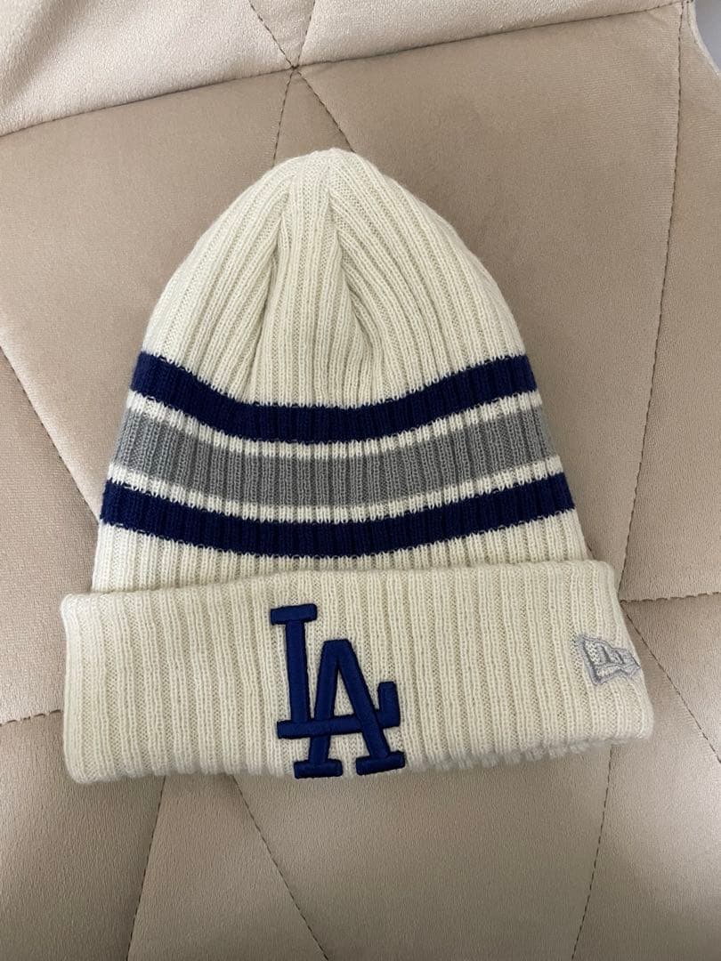 【超美品】ドジャース LA ニットキャップ ニット帽 ビーニー ユースサイズ