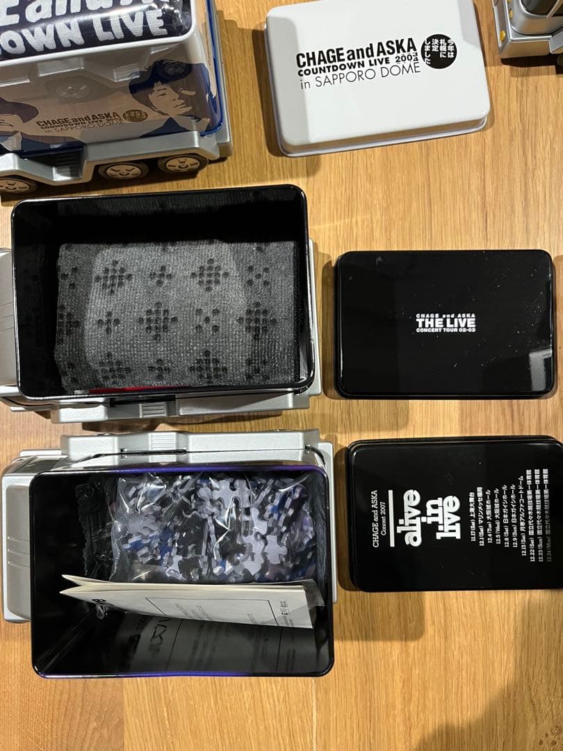 CHAGE＆ ASKA チャゲアス　ツアーグッズ　トラック缶　7個