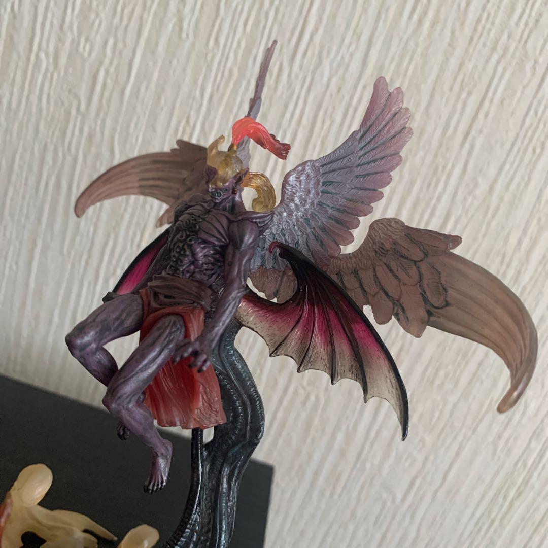 ファイナルファンタジーVI ケフカ マスタークリーチャーズ フィギュア