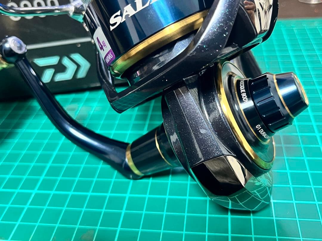 20 ソルティガ 8000-H☆早い者勝ち☆処分品☆綺麗☆釣り引退☆ダイワ☆激安
