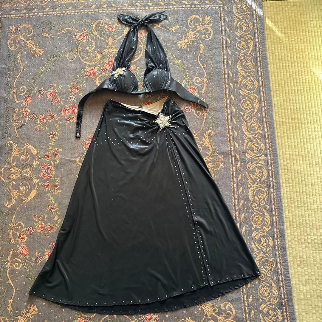黒 ビジュー付き ベリーダンス セットアップ