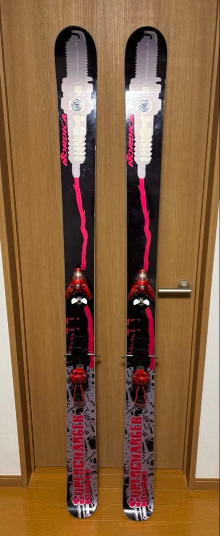 極太スキー　Nordica Supercharger 185cm パウダースノー