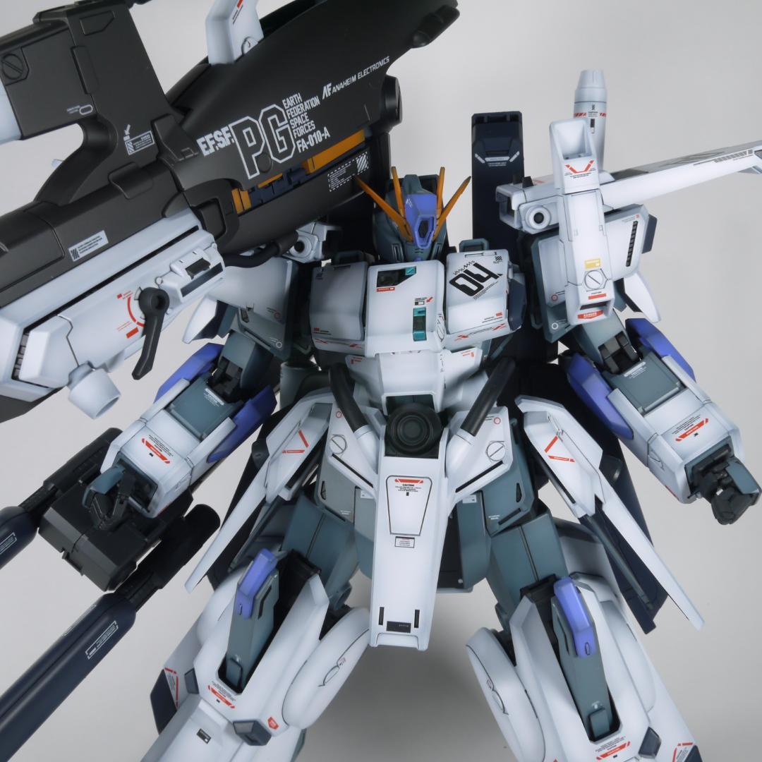ガンプラ　MG FAZZ Ver.Ka　全塗装　完成品