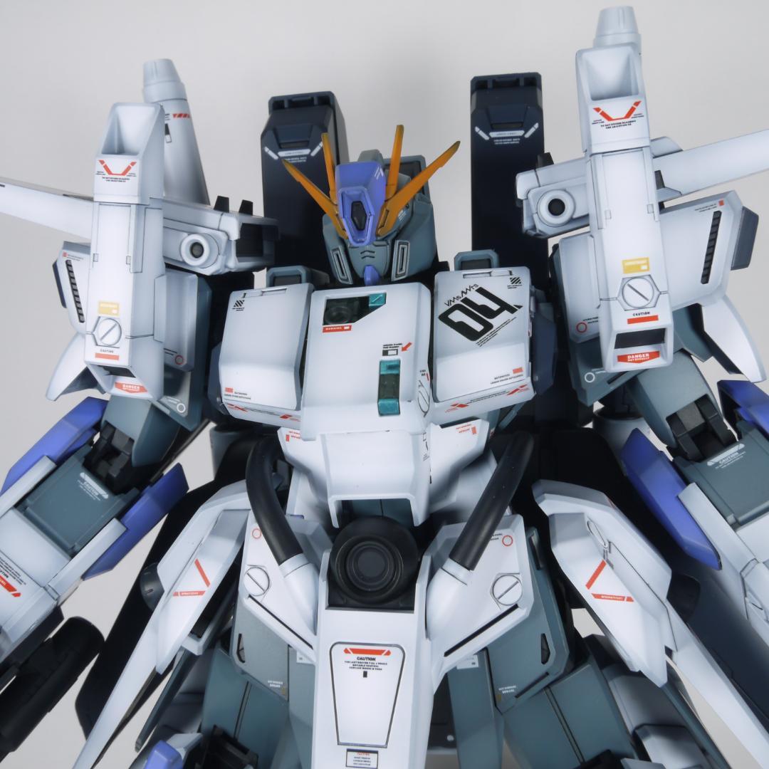 ガンプラ　MG FAZZ Ver.Ka　全塗装　完成品
