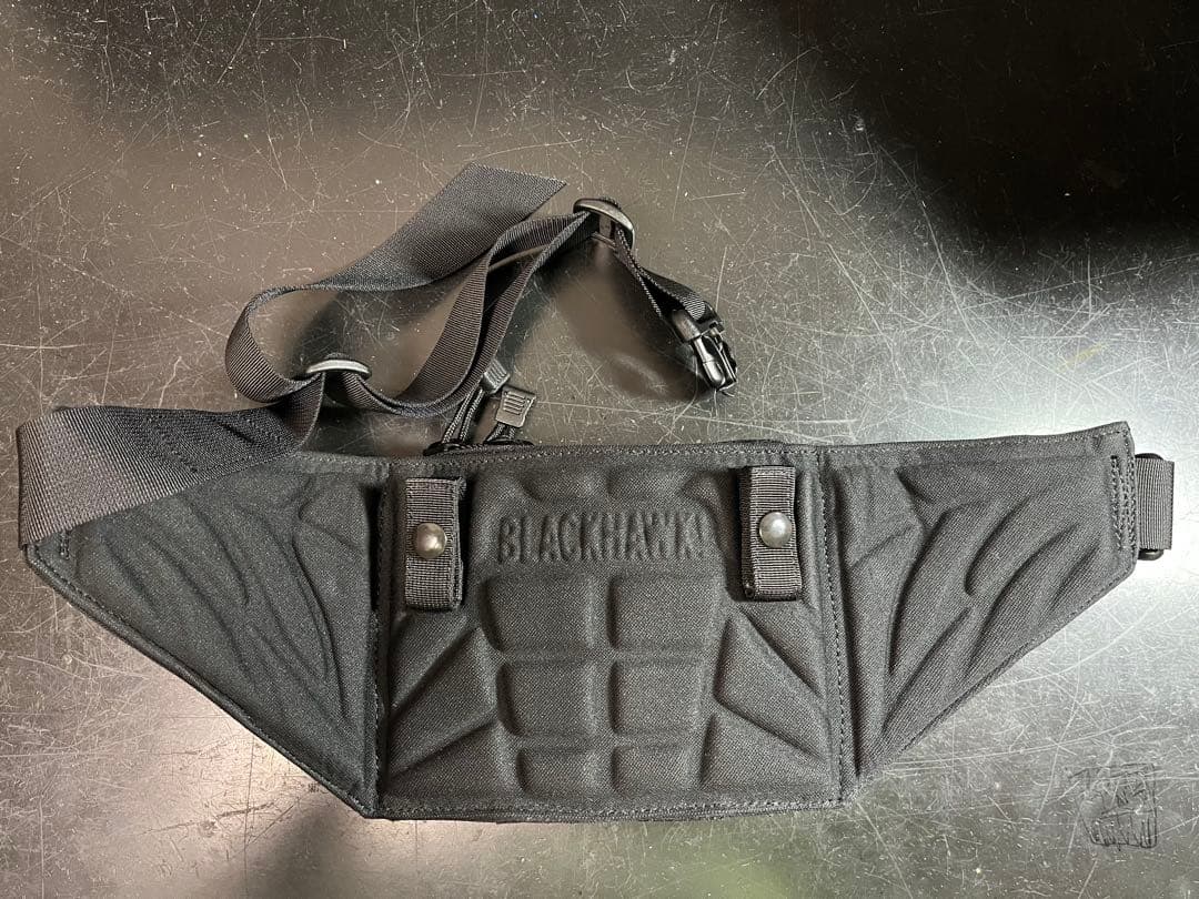 BLACKHAWK製　コンシールドウエストポーチ ブラック