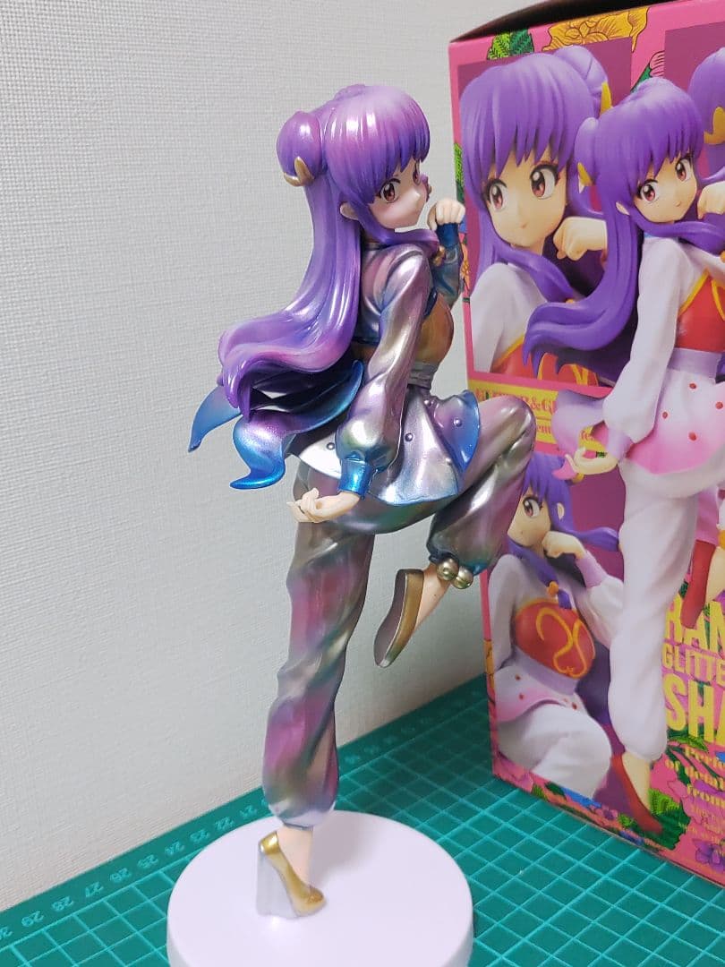 シャンプー　GLITTER＆GLAMOURS リペイント