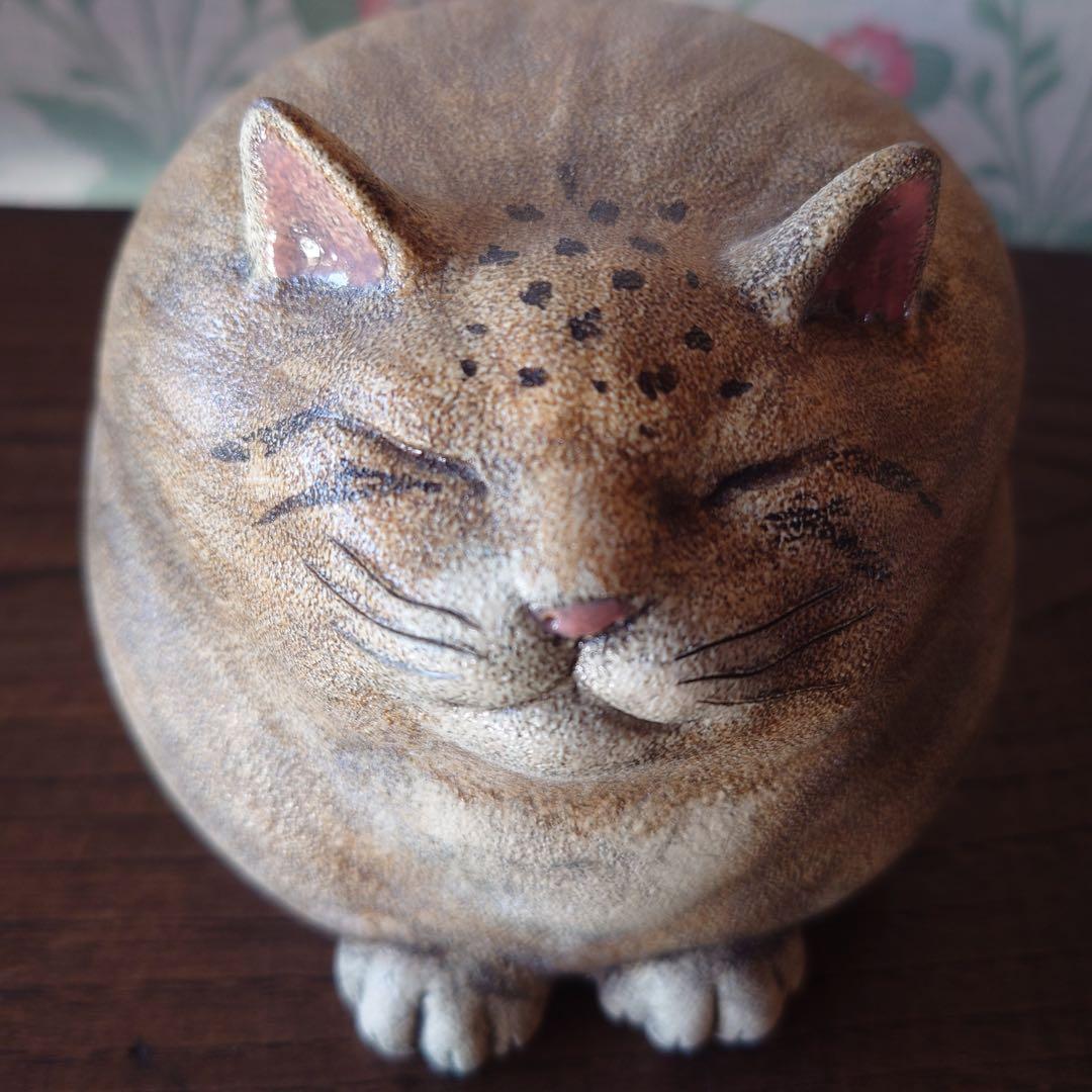 マヌル猫　ダルマ猫　茶猫　作家　陶器