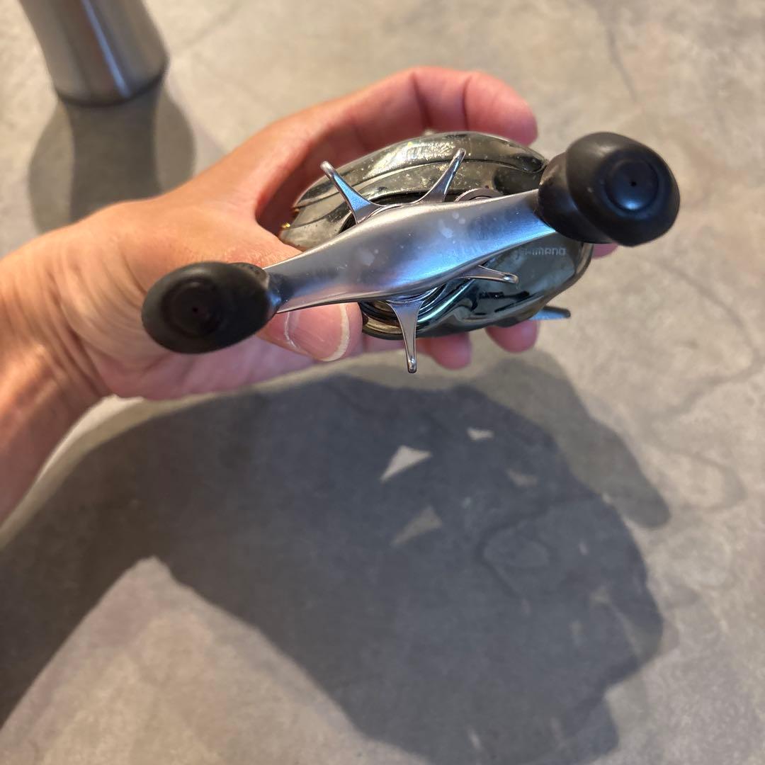 SHIMANO シマノ 初代アンタレス　RH221 レフトハンドル