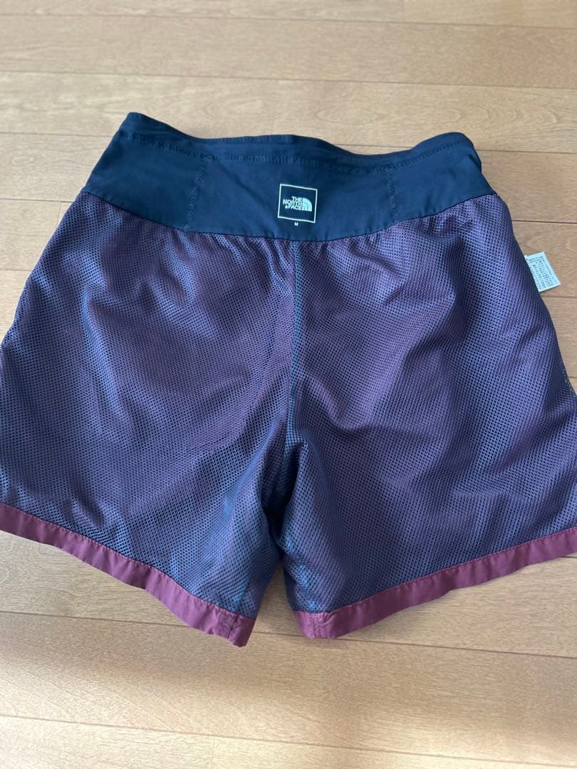ノースフェイス　フリーランショーツ　M