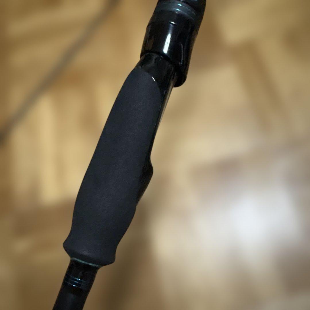 24エメラルダスエア　86m