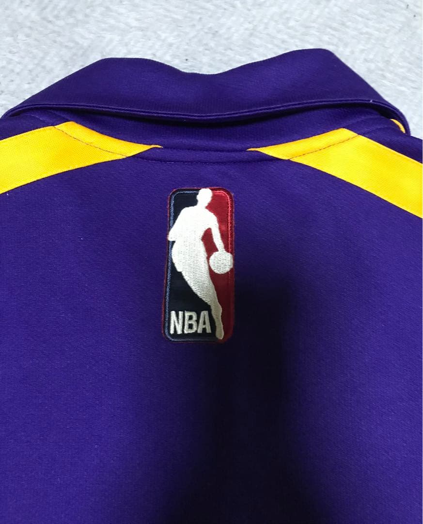NBAレイカーズ　バスケットボール　シャツ