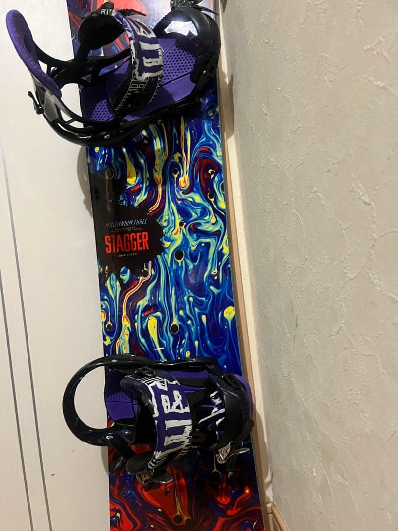 店長オススメ！軽量ハイブリッドボード！M3 stagger 155cm バイン付