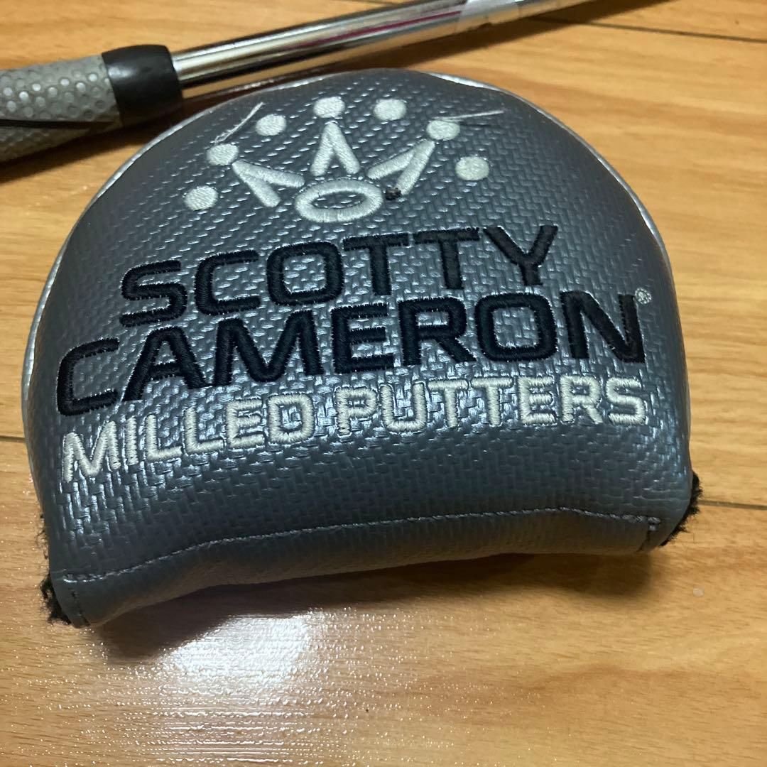 SCOTTY CAMERON FUTURA X5 パター　33インチ　右