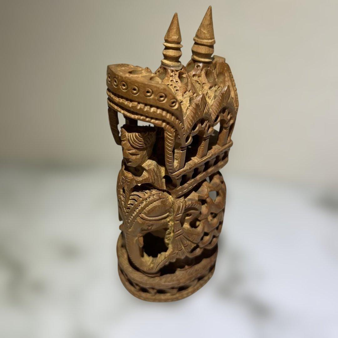 木彫り　透かし彫り　象　幸福　タイ