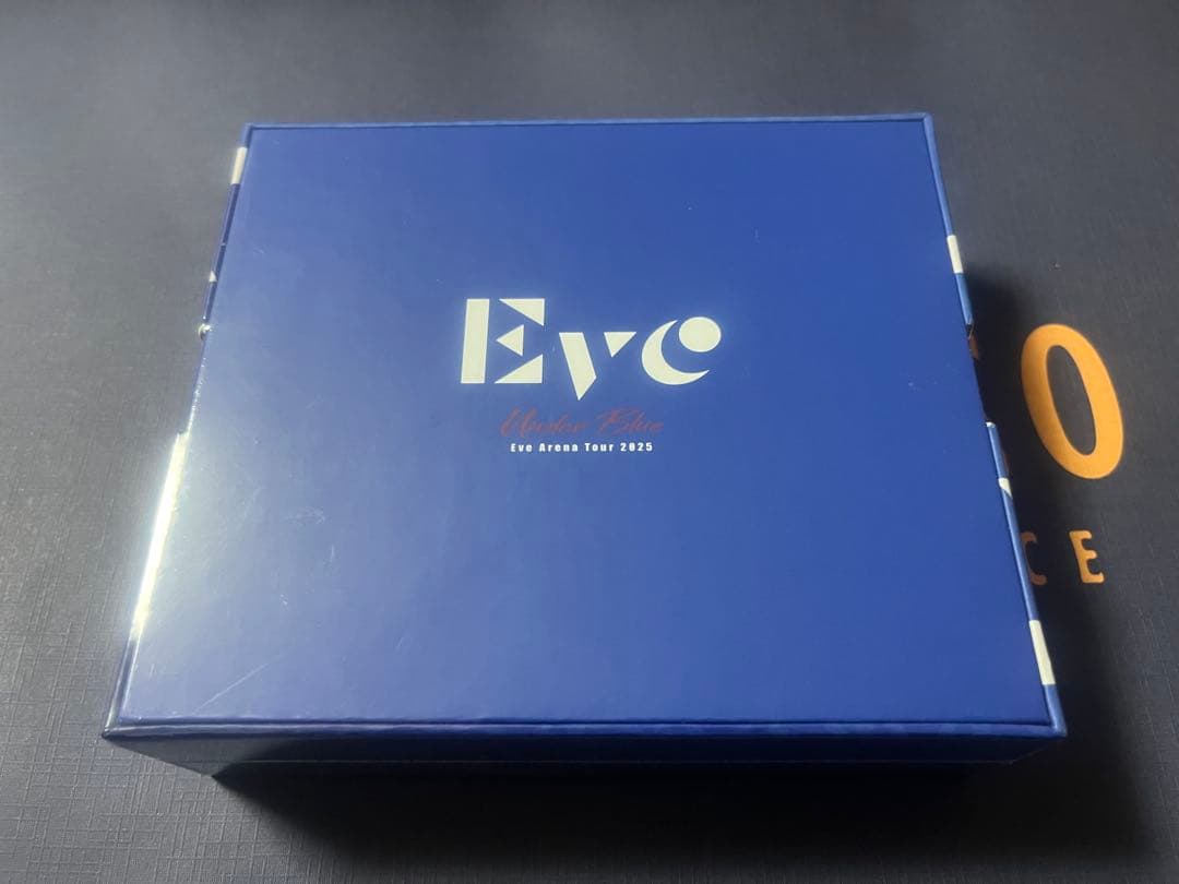 Eve Under Blueくじ　Eve賞UBイヤホン・D賞yellow